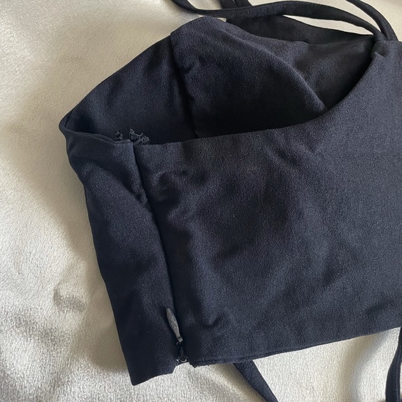 Lace Up Waist Crop Halter Top - Picture 4 of 5